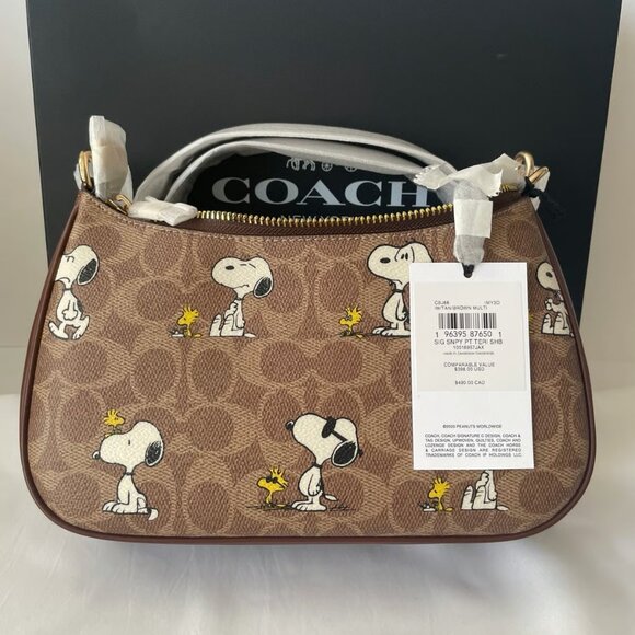 NWT Coach X Peanuts Teri Shoulder Bag In Signature Canvas With Snoopy Print - Picture 3 of 6